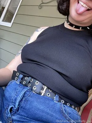 Bigbellybenni OnlyFans Leaked Free Thumbnail Picture - #CjSFrYs6sn