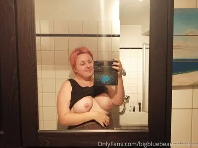 Bigbluebeautifulbitch OnlyFans Leaked Free Thumbnail Picture - #zy40y8had8