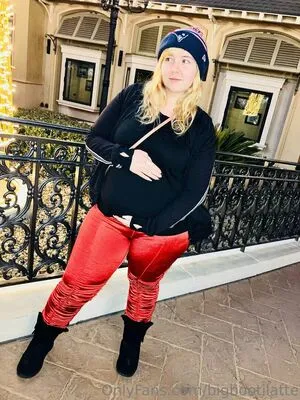 Bigbootilatte OnlyFans Leaked Free Thumbnail Picture - #CxRRzItElp