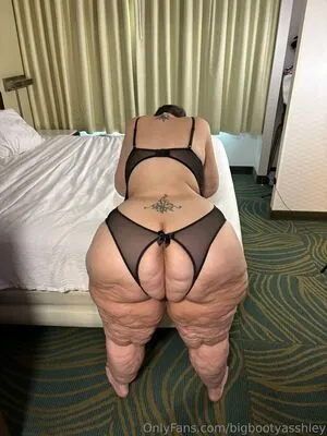 Bigbootyasshley OnlyFans Leaked Free Thumbnail Picture - #sApRAectdP