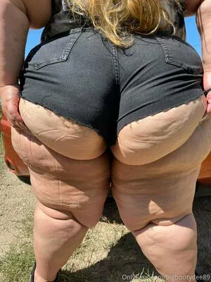 Bigbootydee89 OnlyFans Leaked Free Thumbnail Picture - #ONic12hvF2