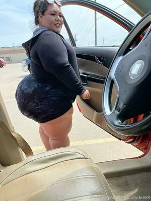 Bigbootydee89 OnlyFans Leaked Free Thumbnail Picture - #a2Bt4xRUs9