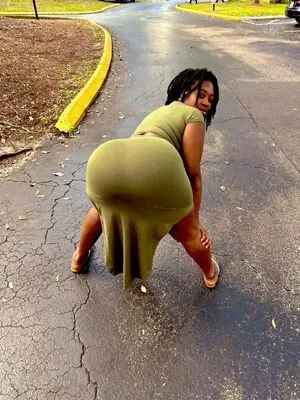 Bigbootyshayyy OnlyFans Leaked Free Thumbnail Picture - #H8ict1NgXD