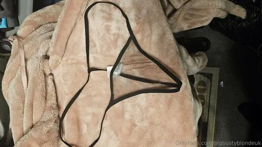 Bigbustyblondeuk OnlyFans Leaked Free Thumbnail Picture - #TTVO4HPZHt