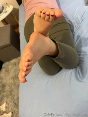 Bigfeetstudio OnlyFans Leaked Free Thumbnail Picture - #ZUuVYhIPuD