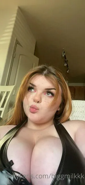 Biggmilkkk OnlyFans Leaked Free Thumbnail Picture - #MLuehq1gL7