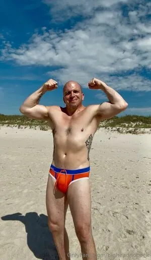 Bigheadnoneck OnlyFans Leaked Free Thumbnail Picture - #uwgif77zzS