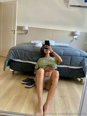 Bigmilkerslily OnlyFans Leaked Free Thumbnail Picture - #pxyqxU5Zmz