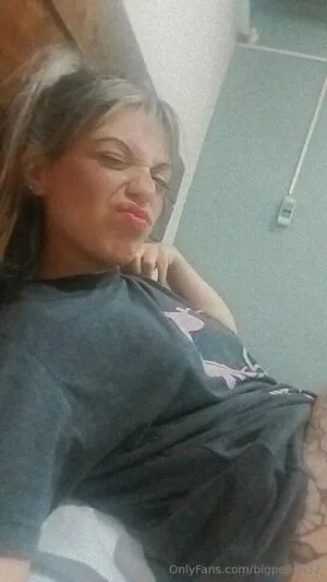 Bigpeach32 OnlyFans Leaked Free Thumbnail Picture - #3YHYZn2o3A