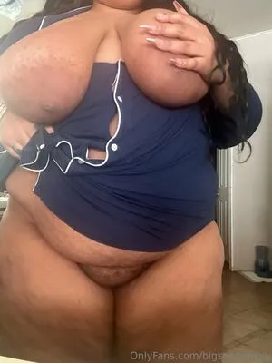 Bigseeeeexxy OnlyFans Leaked Free Thumbnail Picture - #B6dhrL22dW