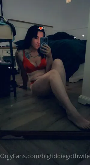 Bigtiddiegothwife OnlyFans Leaked Free Thumbnail Picture - #7UIQHNzZNM