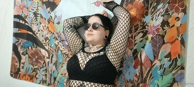 Bigtiddyemo OnlyFans Leaked Free Thumbnail Picture - #ygno83fg4M