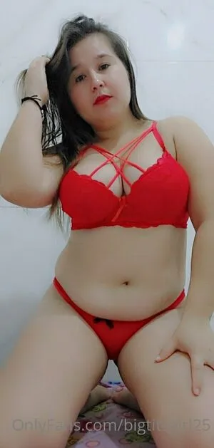 Bigtitsgirl25 OnlyFans Leaked Free Thumbnail Picture - #DrWCCblNPc