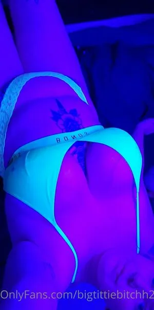 Bigtittybitchh2 OnlyFans Leaked Free Thumbnail Picture - #50UmoMcURv