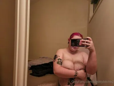 Bigtittybitchh2 OnlyFans Leaked Free Thumbnail Picture - #AWx0tVElU9