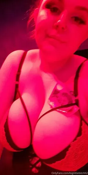 Bigtittybitchh2 OnlyFans Leaked Free Thumbnail Picture - #feqE8YUihu