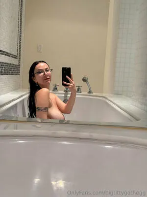 Bigtittygothegg OnlyFans Leaked Free Thumbnail Picture - #QjUBeJu4WN