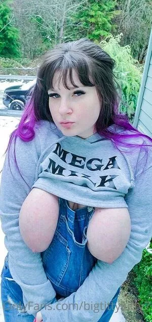 Bigtittykitty7 OnlyFans Leaked Free Thumbnail Picture - #UGSkVTDvi9