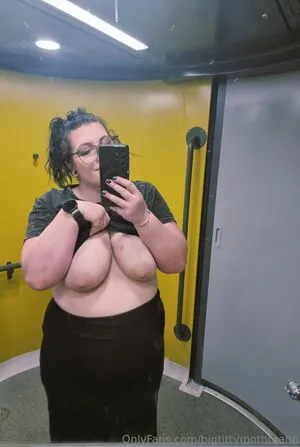 Bigtittymothmann OnlyFans Leaked Free Thumbnail Picture - #2XICEPyd1V