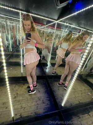 Bikergirl 97 OnlyFans Leaked Free Thumbnail Picture - #hggDNkGs2K