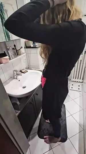 Bikergirl 97 OnlyFans Leaked Free Thumbnail Picture - #vIiEjbsJok