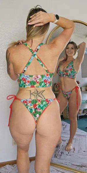 Bikinibee Official OnlyFans Leaked Free Thumbnail Picture - #XHsVEAwMeZ
