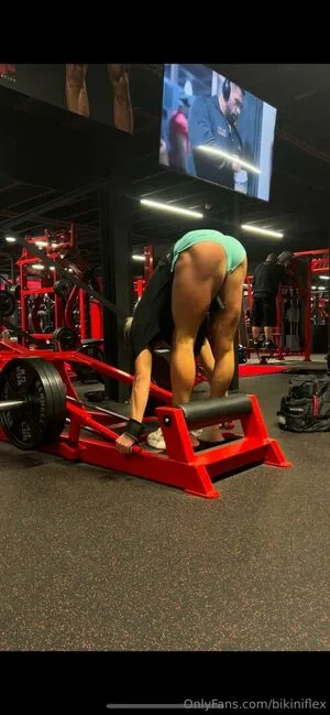 Bikiniflex OnlyFans Leaked Free Thumbnail Picture - #01hNuxa3Gq