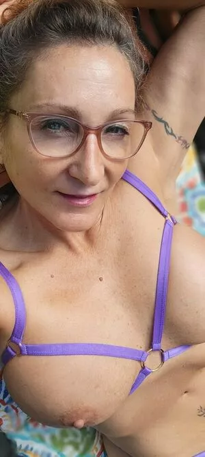 BikiniMilfMom55 OnlyFans Leaked Free Thumbnail Picture - #7hnpbIlQQ0