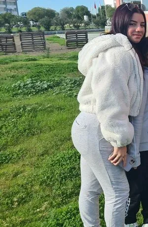 Bilin Akgurgen4 OnlyFans Leaked Free Thumbnail Picture - #9DsmN9YHwh