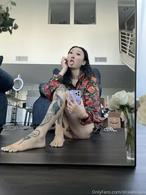 Billie Beaumont Strawisdead OnlyFans Leaked Free Thumbnail Picture - #6JGkaNt4mo