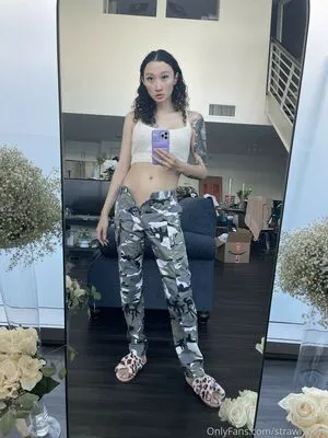 Billie Beaumont Strawisdead OnlyFans Leaked Free Thumbnail Picture - #LVHBjGeV7O