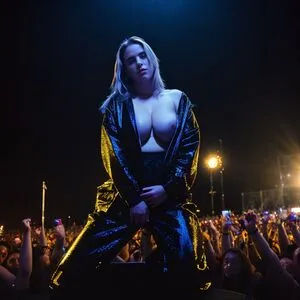 Billie Eilish Fake OnlyFans Leaked Free Thumbnail Picture - #1LTZiu6fpw