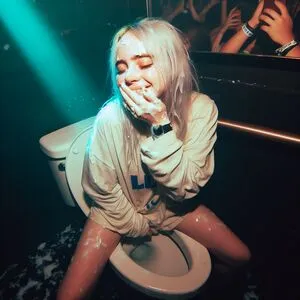 Billie Eilish Fake OnlyFans Leaked Free Thumbnail Picture - #89P9ePFNSF