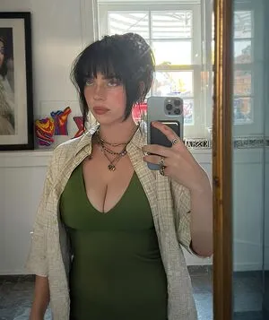 Billie Eilish Fake OnlyFans Leaked Free Thumbnail Picture - #DNtw3GI3fI