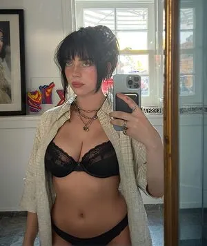 Billie Eilish Fake OnlyFans Leaked Free Thumbnail Picture - #PGxET3rmFe