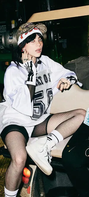 Billie Eilish OnlyFans Leaked Free Thumbnail Picture - #2bOhBY4aJ6
