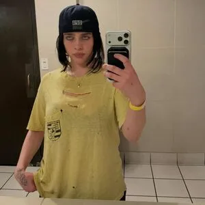 Billie Eilish OnlyFans Leaked Free Thumbnail Picture - #31j1kDvOmD