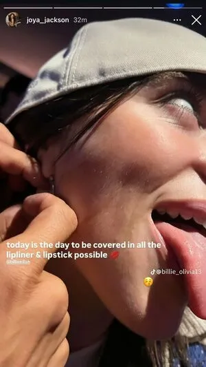 Billie Eilish OnlyFans Leaked Free Thumbnail Picture - #3TmGImcwxm