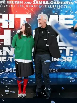 Billie Eilish OnlyFans Leaked Free Thumbnail Picture - #571TVGYnFy