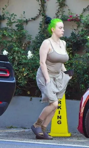 Billie Eilish OnlyFans Leaked Free Thumbnail Picture - #5vCri1BcFw