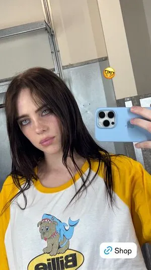 Billie Eilish OnlyFans Leaked Free Thumbnail Picture - #6QLuOmQt0j