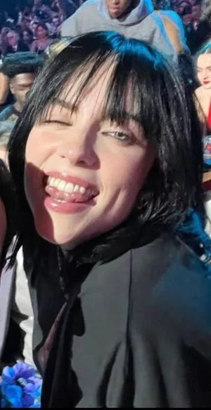 Billie Eilish OnlyFans Leaked Free Thumbnail Picture - #BNsWdNLE1I