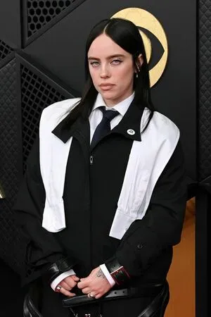 Billie Eilish OnlyFans Leaked Free Thumbnail Picture - #CJHxkoDGli