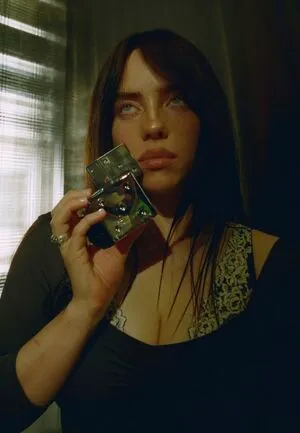 Billie Eilish OnlyFans Leaked Free Thumbnail Picture - #D7myS2uSoI