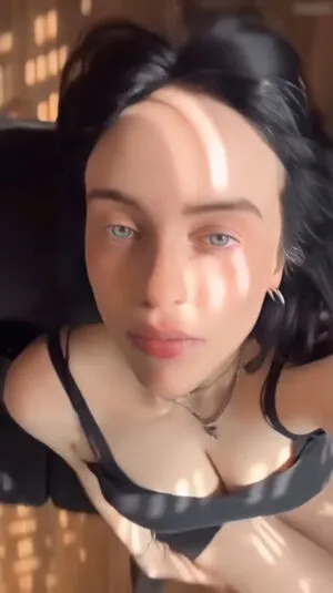 Billie Eilish OnlyFans Leaked Free Thumbnail Picture - #D9XoxdEBWZ