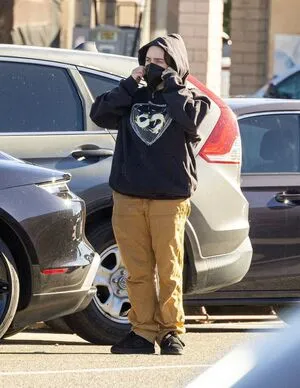 Billie Eilish OnlyFans Leaked Free Thumbnail Picture - #EX1AScwhcF