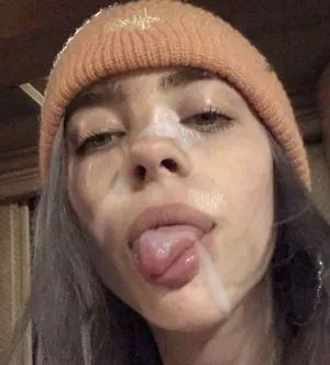 Billie Eilish OnlyFans Leaked Free Thumbnail Picture - #Gx6Q0QEukF