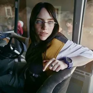 Billie Eilish OnlyFans Leaked Free Thumbnail Picture - #H4zJBqamdj