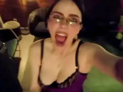 Billie Eilish OnlyFans Leaked Free Thumbnail Picture - #I3eOEANs6O