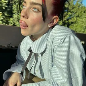 Billie Eilish OnlyFans Leaked Free Thumbnail Picture - #KkerC8Fa7R
